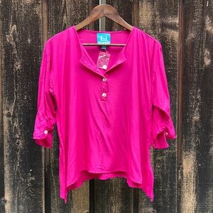 NWOT Escapada Hot Pink Blouse 3/4 Sleeve Sz Sm w/button accents